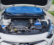 Hyundai i30 1.6i MPI DOHC CVVT Comfort