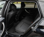 BMW Rad 3 Touring 320d A/T