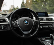 BMW Rad 3 Touring 320d A/T