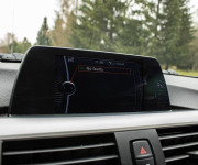 BMW Rad 3 Touring 320d A/T