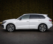 Volkswagen Touareg 3.0 TDI V6 286k R-Line, IQ Light, Pano, Ťažné, Vzduch, Soft-close, DPH