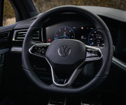 Volkswagen Touareg 3.0 TDI V6 286k R-Line, IQ Light, Pano, Ťažné, Vzduch, Soft-close, DPH