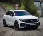 Volkswagen Touareg 3.0 TDI V6 286k R-Line, IQ Light, Pano, Ťažné, Vzduch, Soft-close, DPH