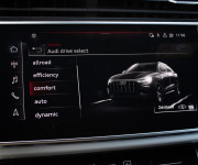 Audi Q8 50 TDI Sline, Pano, Webasto, Soft-close, R22, odpočet, posúvne zadné sedadlá