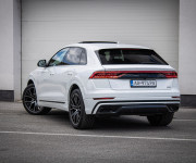 Audi Q8 50 TDI Sline, Pano, Webasto, Soft-close, R22, odpočet, posúvne zadné sedadlá