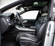Audi Q8 50 TDI Sline, Pano, Webasto, Soft-close, R22, odpočet, posúvne zadné sedadlá