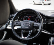 Audi Q8 50 TDI Sline, Pano, Webasto, Soft-close, R22, odpočet, posúvne zadné sedadlá