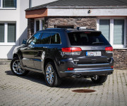 Jeep Grand Cherokee 3.0 CRD V6 Summit, Slovenské, ťažné, zadné LCD, DPH