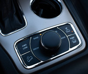 Jeep Grand Cherokee 3.0 CRD V6 Summit, Slovenské, ťažné, zadné LCD, DPH
