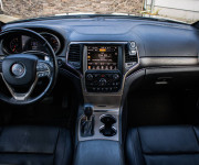 Jeep Grand Cherokee 3.0 CRD V6 Summit, Slovenské, ťažné, zadné LCD, DPH
