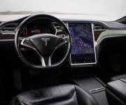 Tesla Model S 90D SOH 93%, Panoráma, Vzduch, Free Supercharger, odpočet DPH