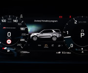 Land Rover Discovery 300 I6 D300 R-Dynamic HSE, 7 miestne, pano, webasto, plná výbava, ŤZ, DPH