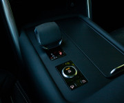 Land Rover Discovery 300 I6 D300 R-Dynamic HSE, 7 miestne, pano, webasto, plná výbava, ŤZ, DPH