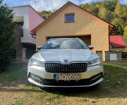 Škoda Superb Combi 2.0 TDI SCR Ambition DSG