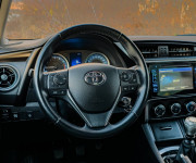 Toyota Corolla sedan 1.6 l Valvematic Comfort