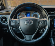 Toyota Corolla sedan 1.6 l Valvematic Comfort