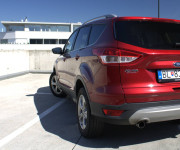 Ford Kuga 1.5 EcoBoost Titanium FWD