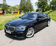 BMW Rad 7 740Li xDrive A/T