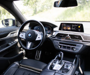 BMW Rad 7 740Li xDrive A/T