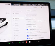 Tesla Model Y Long Range Dual Motor 82 kWh batéria, 1. majiteľ, tepelné čerpadlo, biely int.