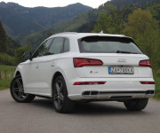 Audi SQ5 260kW, A8