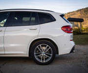 BMW X3 xDrive 20d Msport, Panoráma, HUD, Keylles-go, ambient, El ťažné, po servise