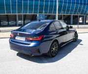 BMW Rad 3 330d xDrive A/T