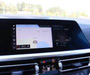 BMW Rad 3 330d xDrive A/T