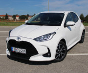 Toyota Yaris 1.5 Dynamic Force Selection Elegant