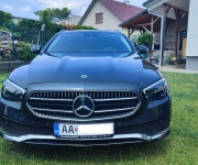Mercedes-Benz E trieda Kombi 300 T d Avantgarde 4Matic 7-miestne