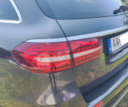 Mercedes-Benz E trieda Kombi 300 T d Avantgarde 4Matic 7-miestne