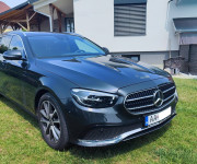 Mercedes-Benz E trieda Kombi 300 T d Avantgarde 4Matic 7-miestne