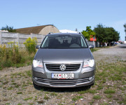 Volkswagen Touran 1.9 TDI DPF Conceptline DSG7