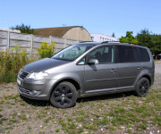 Volkswagen Touran 1.9 TDI DPF Conceptline DSG7