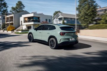 Obrázok galérie Mercedes GLA zjednocuje tvary elektrického a spaľovacieho modelu #8