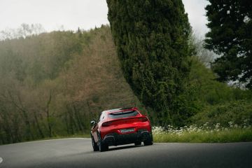Obrázok galérie SUV od Ferrari, Purosangue, získalo lepšie jazdné vlastnosti ako Handling Speciale #10