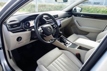 Obrázok galérie Jazdená Škoda Superb 2.0 TSI 4x4 L&K: Benzínu sa netreba báť(Spoľahlivosť a čo kontrolovať pri kúpe) #17