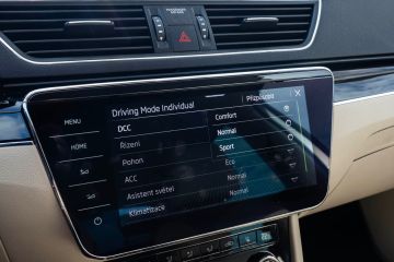 Obrázok galérie Jazdená Škoda Superb 2.0 TSI 4x4 L&K: Benzínu sa netreba báť(Spoľahlivosť a čo kontrolovať pri kúpe) #37