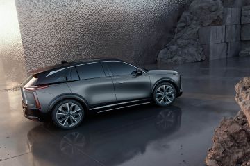 Obrázok galérie DS 7 do novej éry vstúpi ako N°7, ale hlavne s väčšou elektrifikáciou #3