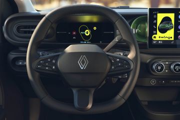 Obrázok galérie Renault Twingo E-Tech Electric je malý návrat do čias, keď autá vedeli byť úprimné #6