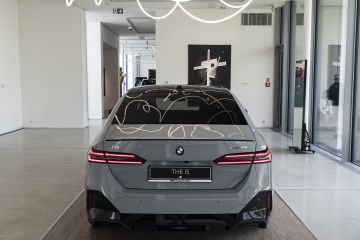Obrázok galérie Videl som nové BMW radu 5, na vlastné oči je omnoho krajšie #7
