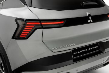 Obrázok galérie Mitsubishi Eclipse Cross BEV je rodinné SUV v elektrickom kabáte z Francúzska #11