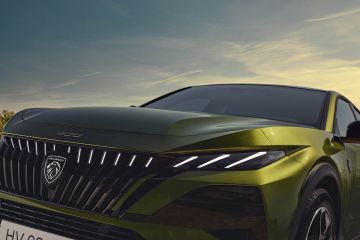 Obrázok galérie Peugeot sa pustil do vylepšenia 408, vyzerá lepšie a bude aj lepšie jazdiť #5