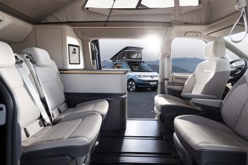 Obrázok galérie Volkswagen T7 California sa z konceptu pretaví do jasnej budúcnosti #9