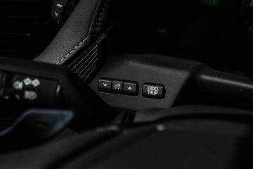 Obrázok galérie Jazdený Lexus LS500h: Oplatí sa kúpiť vlajkovú loď, ktorú väčšina ľudí prehliadla? (Spoľahlivosť a čo kontrolovať pri kúpe) #24