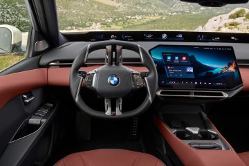 Obrázok galérie BMW radu 3: nová generácia, benzínové motory a radový šesťvalec, nafta nikde (zatiaľ) #14