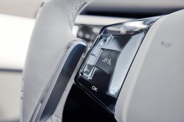 Obrázok galérie BMW radu 3: nová generácia, benzínové motory a radový šesťvalec, nafta nikde (zatiaľ) #18