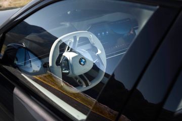 Obrázok galérie BMW radu 3: nová generácia, benzínové motory a radový šesťvalec, nafta nikde (zatiaľ) #21