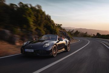Obrázok galérie Porsche 911 Turbo S prináša prvýkrát hybrid a stovku za 2,5 sekundy #3