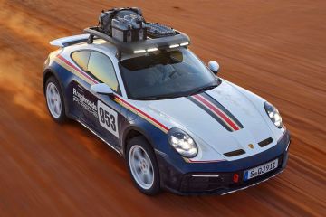 Obrázok galérie Porsche 911 Dakar sa chce pozrieť aj do terénu #5